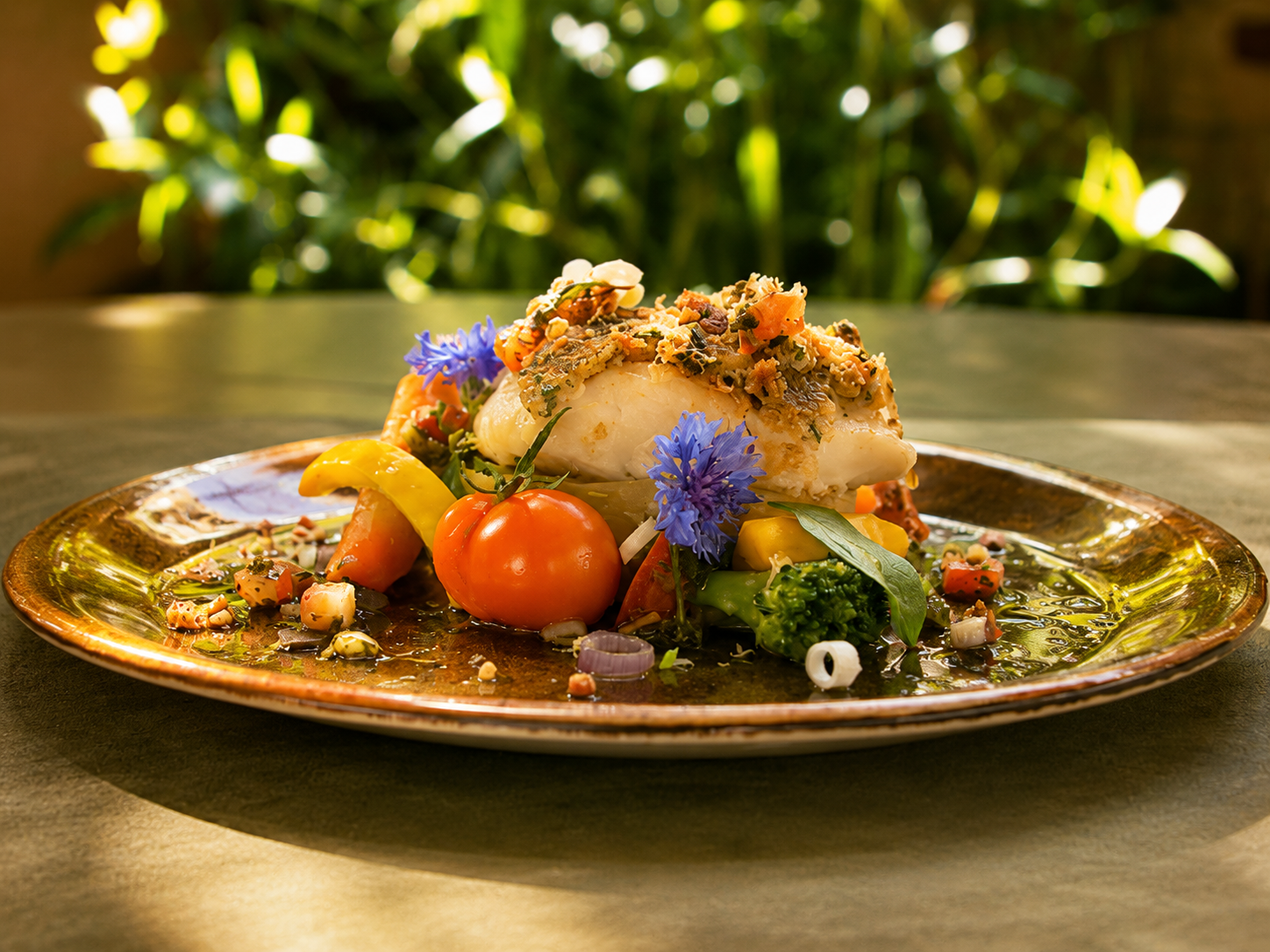 Assiette gastronomique fleurie